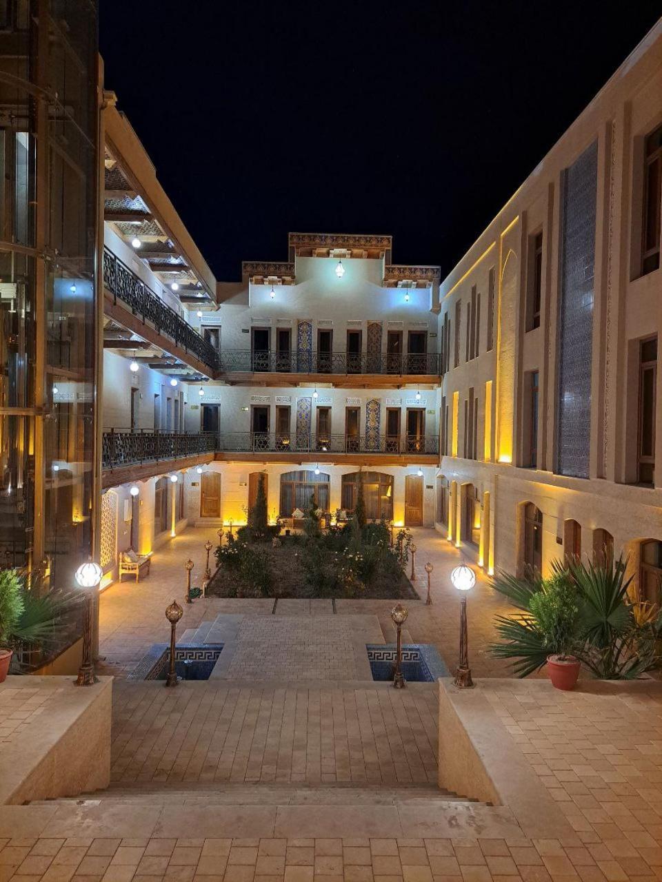 Caravan Plaza Inn Boutique Bucara Exterior foto