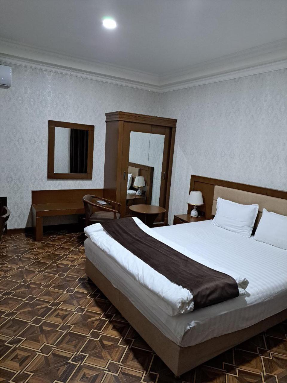 Caravan Plaza Inn Boutique Bucara Exterior foto
