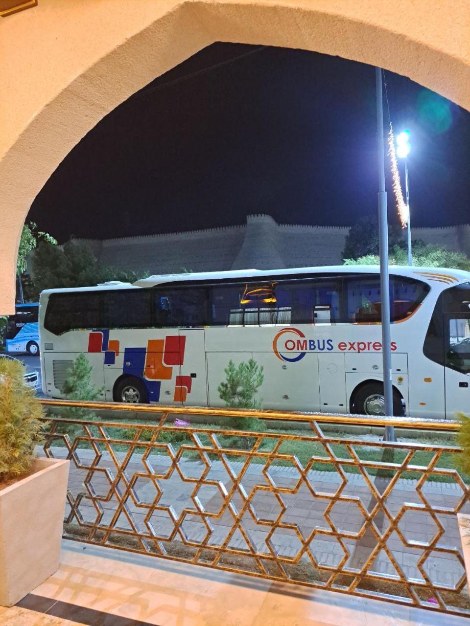 Caravan Plaza Inn Boutique Bucara Exterior foto