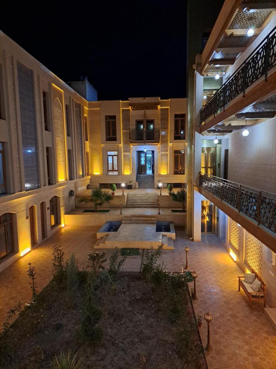 Caravan Plaza Inn Boutique Bucara Exterior foto