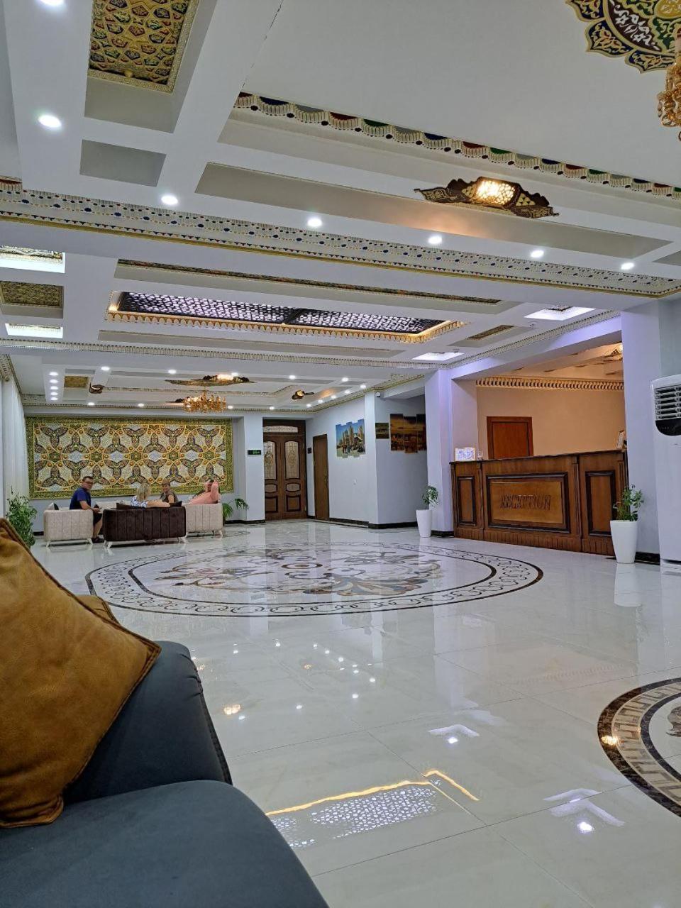 Caravan Plaza Inn Boutique Bucara Exterior foto